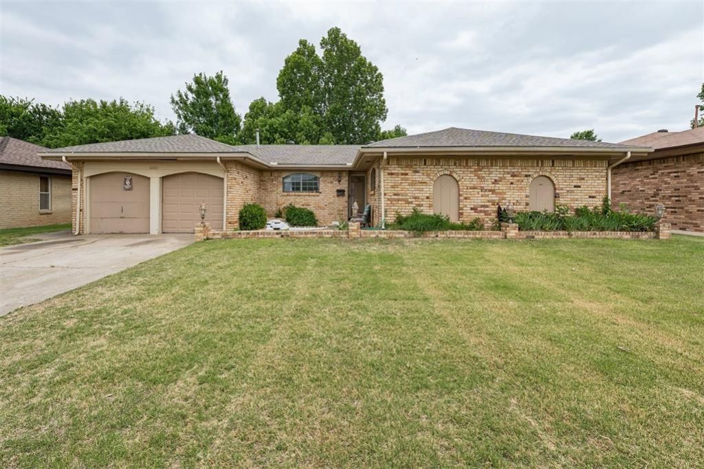 10000 Essex Avenue, The Village, OK 73120 Main Photo