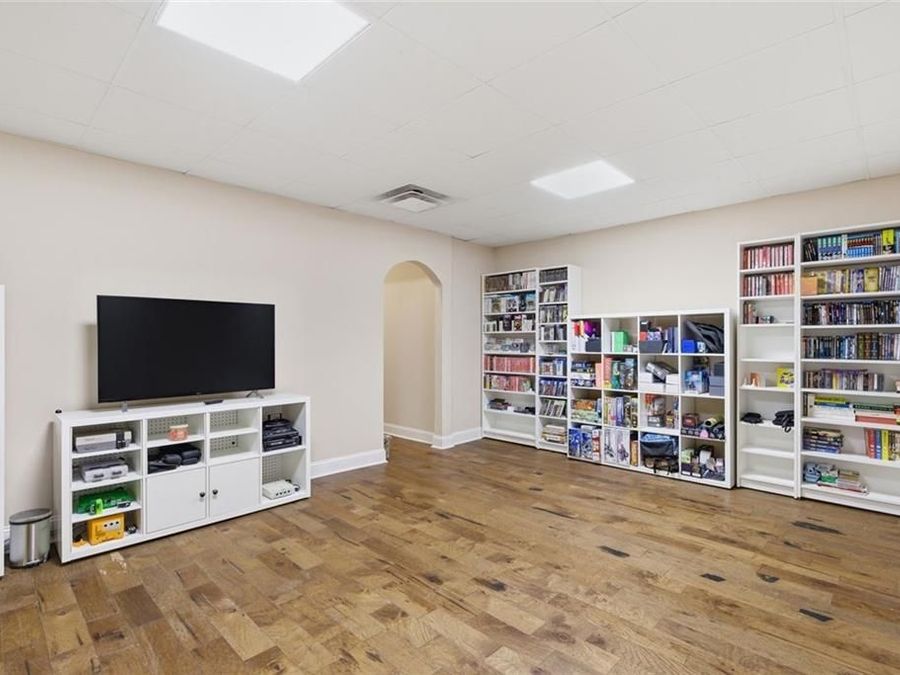 Property Image 46