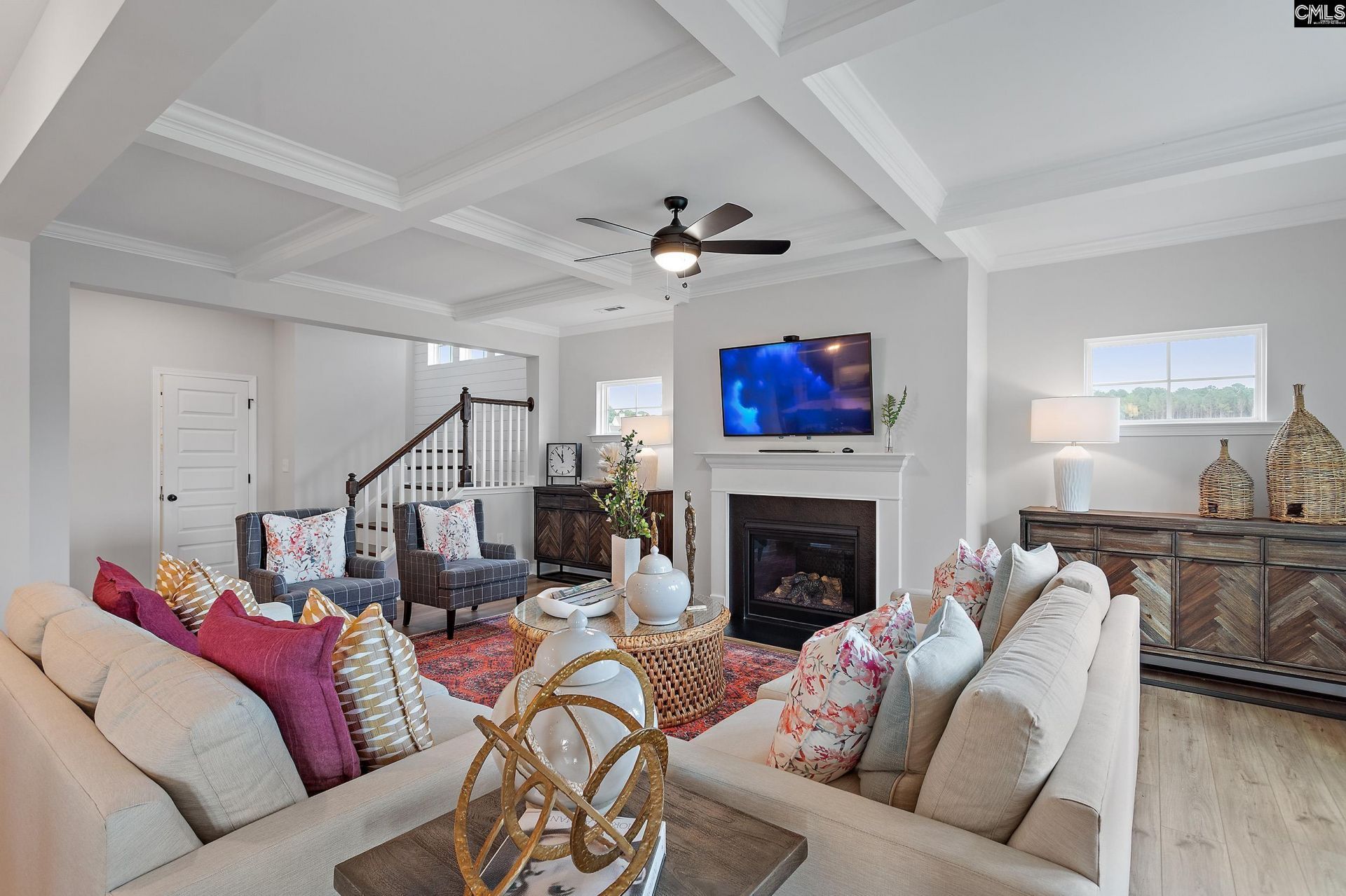 10 Winsome Drive  Photo 11