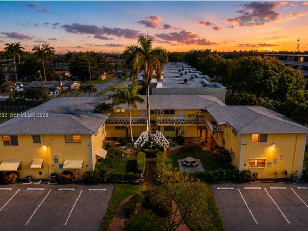 1501 Arthur St, Unit 6, Hollywood, FL 33020