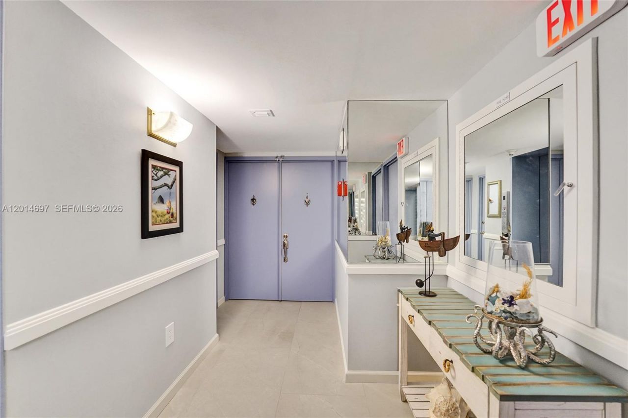 936 Intracoastal Dr, Unit 4F, Fort Lauderdale, FL 33304 Photo