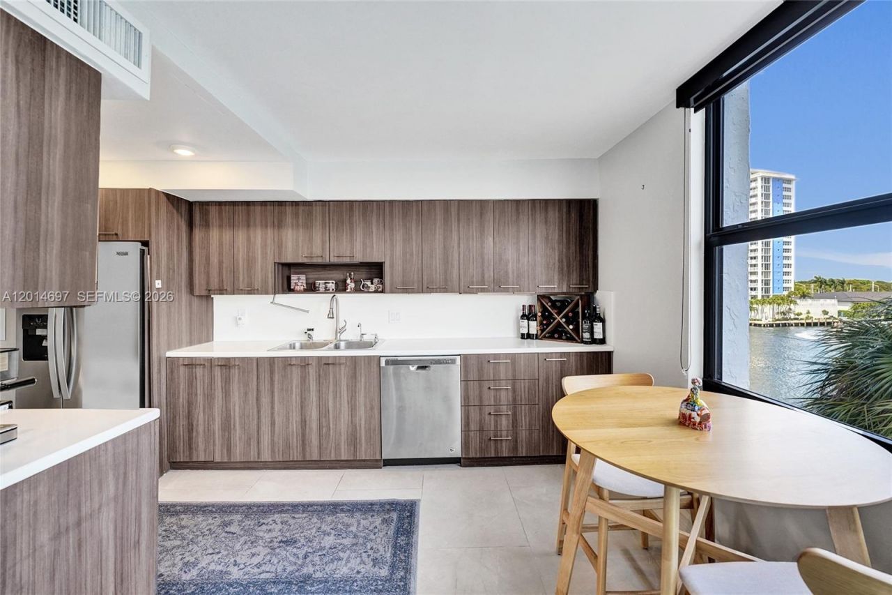 936 Intracoastal Dr, Unit 4F, Fort Lauderdale, FL 33304 Photo