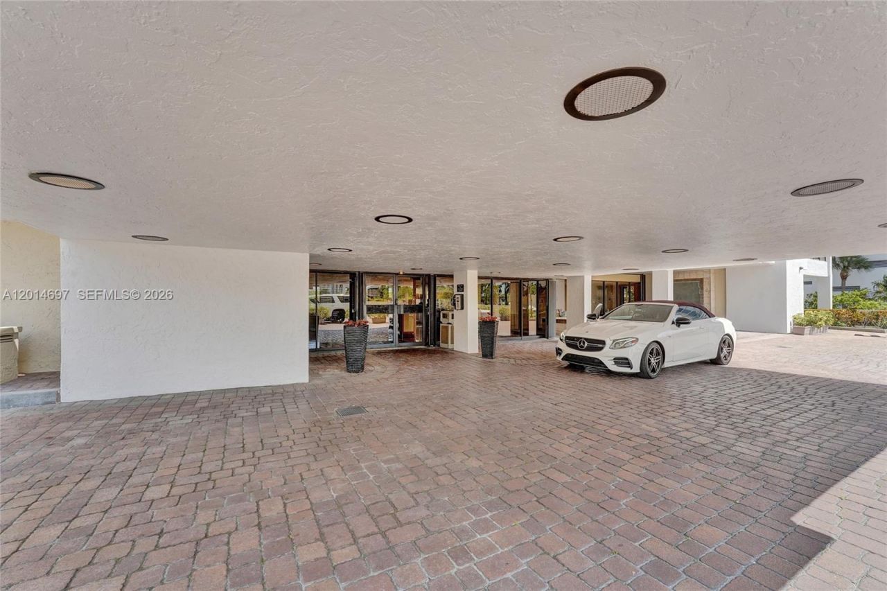936 Intracoastal Dr, Unit 4F, Fort Lauderdale, FL 33304 Photo