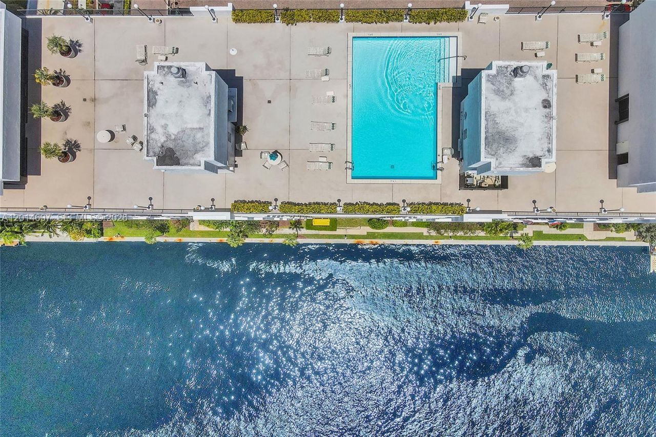936 Intracoastal Dr, Unit 4F, Fort Lauderdale, FL 33304 Photo
