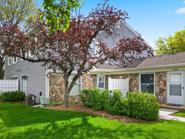 242 Nantucket Harbor , Unit 1802, Schaumburg, IL 60193