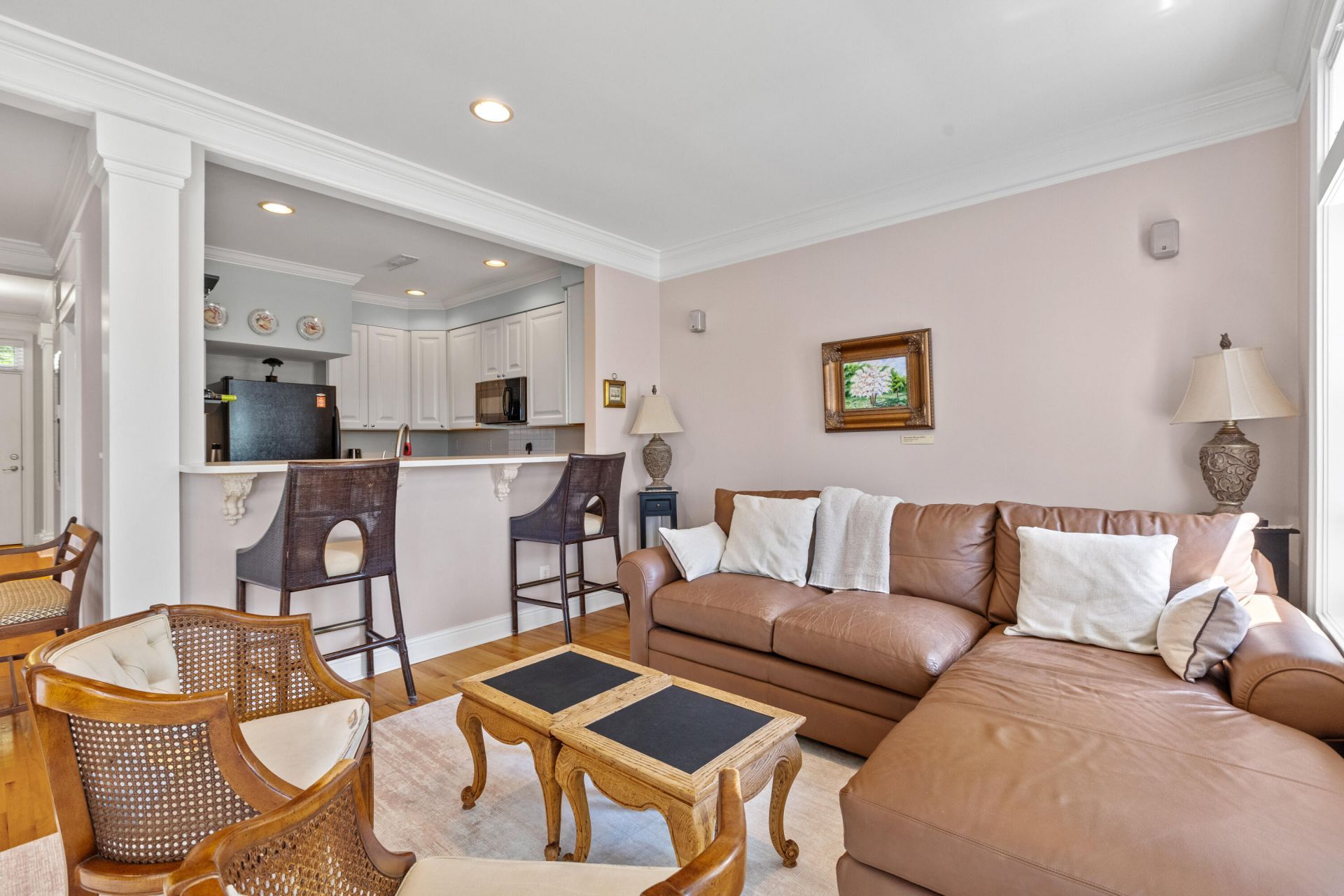 1551 Sea Palms Crescent Photo 8