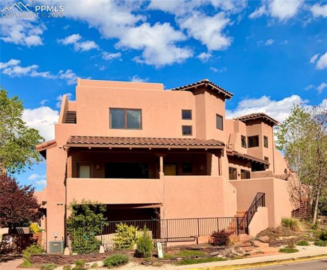 21 Crystal Park Road, Manitou Springs, CO 80829 Main Photo