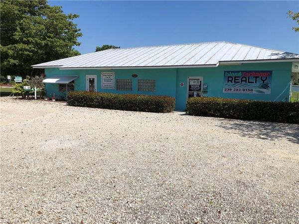 10530 Stringfellow RD , BOKEELIA, FL 33922