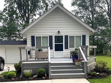 20680 Belvidere Avenue, Fairview Park, OH 44126