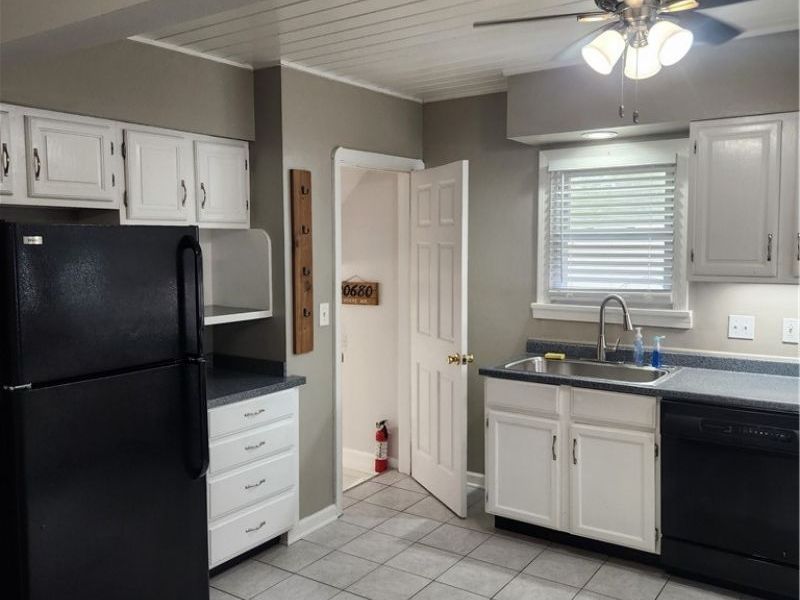 20680 Belvidere Avenue, Fairview Park, OH 44126 Photo 4