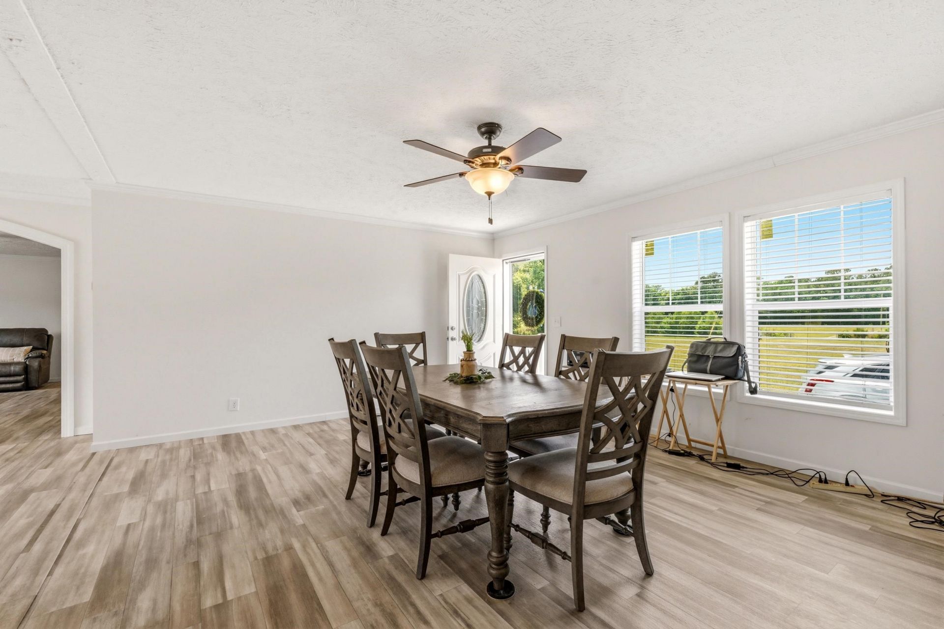 3910 Cascade Rd.  Photo 8