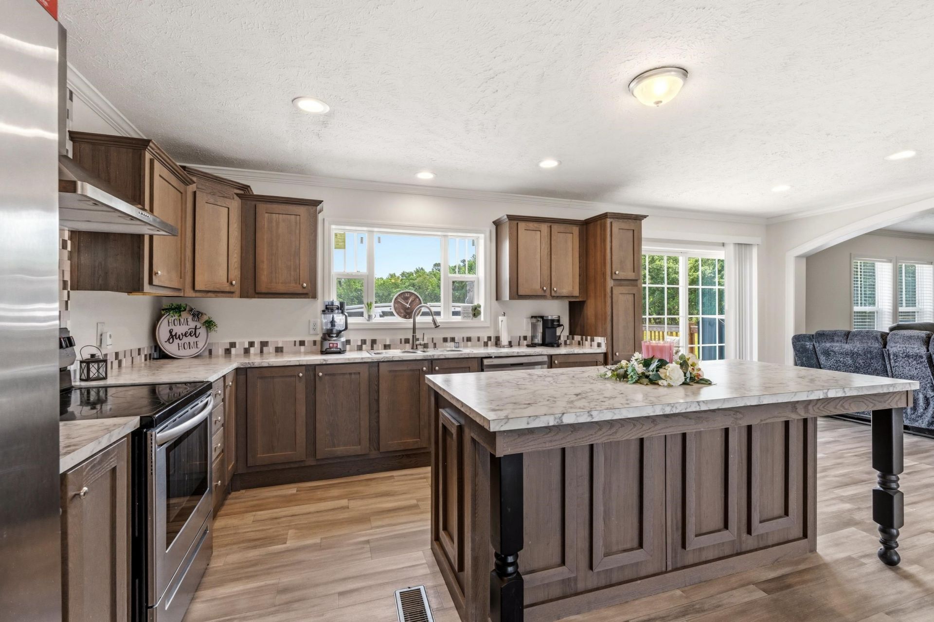3910 Cascade Rd.  Photo 9