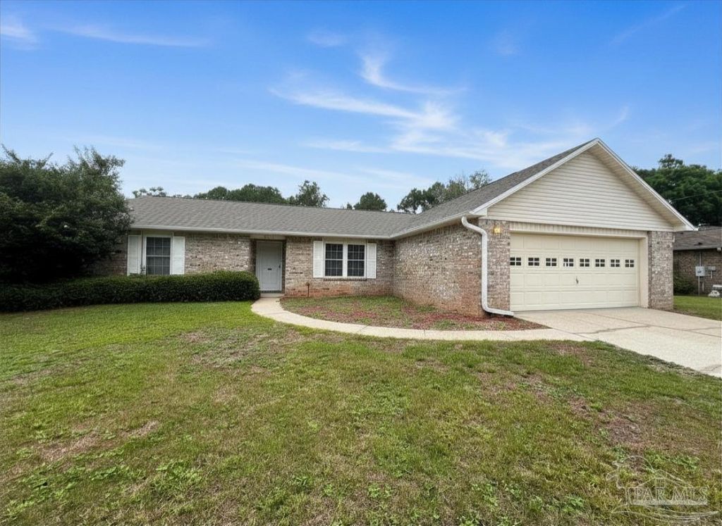 7116 Baysprings Dr, Pensacola, FL 32506 Main Photo