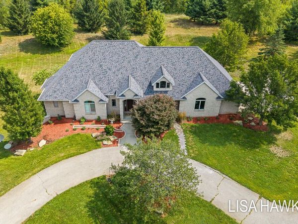 10365 Cleveland Street, Nunica, MI 49448