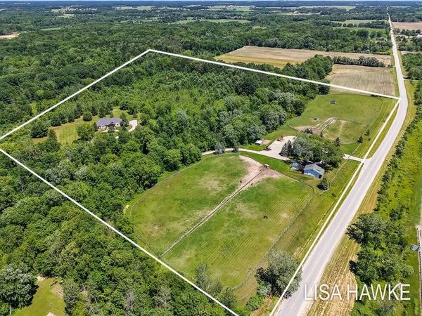 10365 Cleveland Street, Nunica, MI 49448