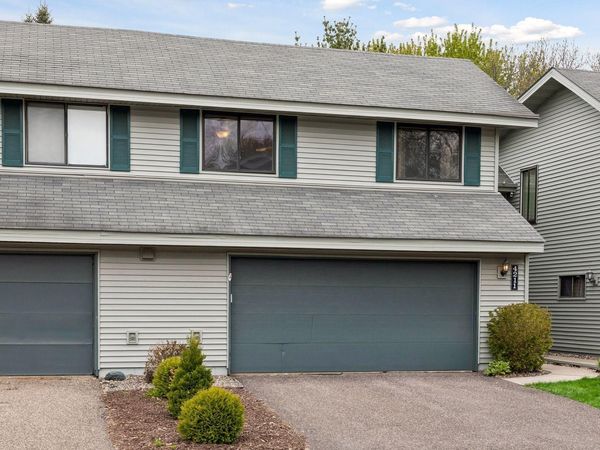 4211 Shirlee Lane N, Shoreview, MN 55126