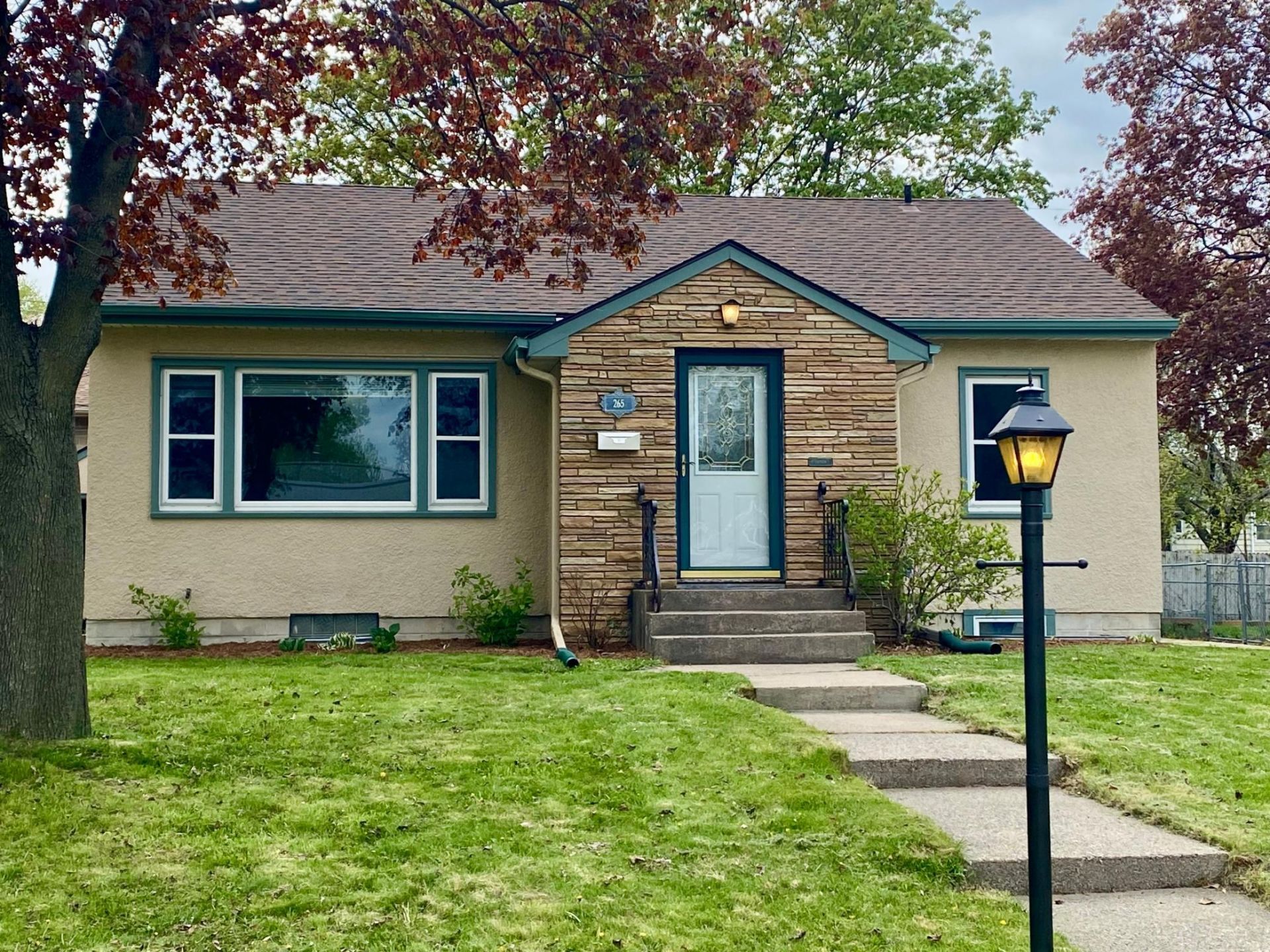 265 English Street Saint Paul, MN 55106