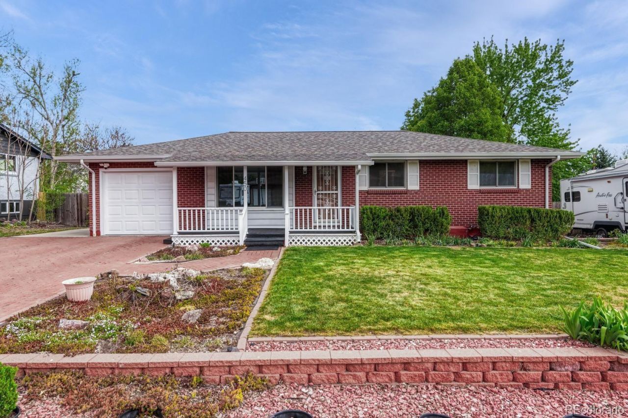 450 S Lee Street, Lakewood, CO 80226 Main Photo