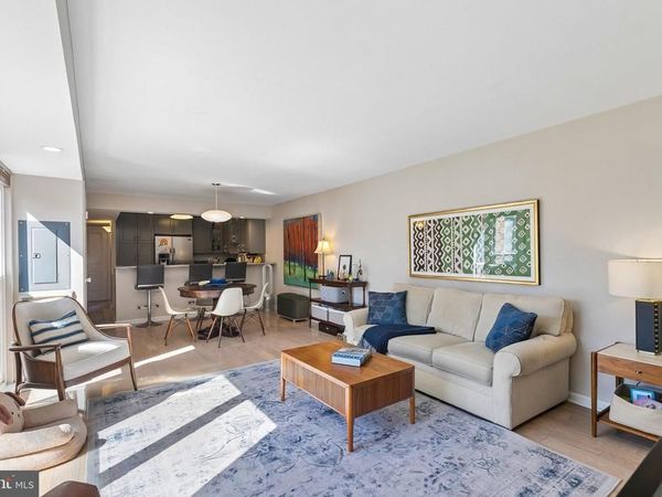130 SPRUCE STREET, Unit 23B, PHILADELPHIA, PA 19106