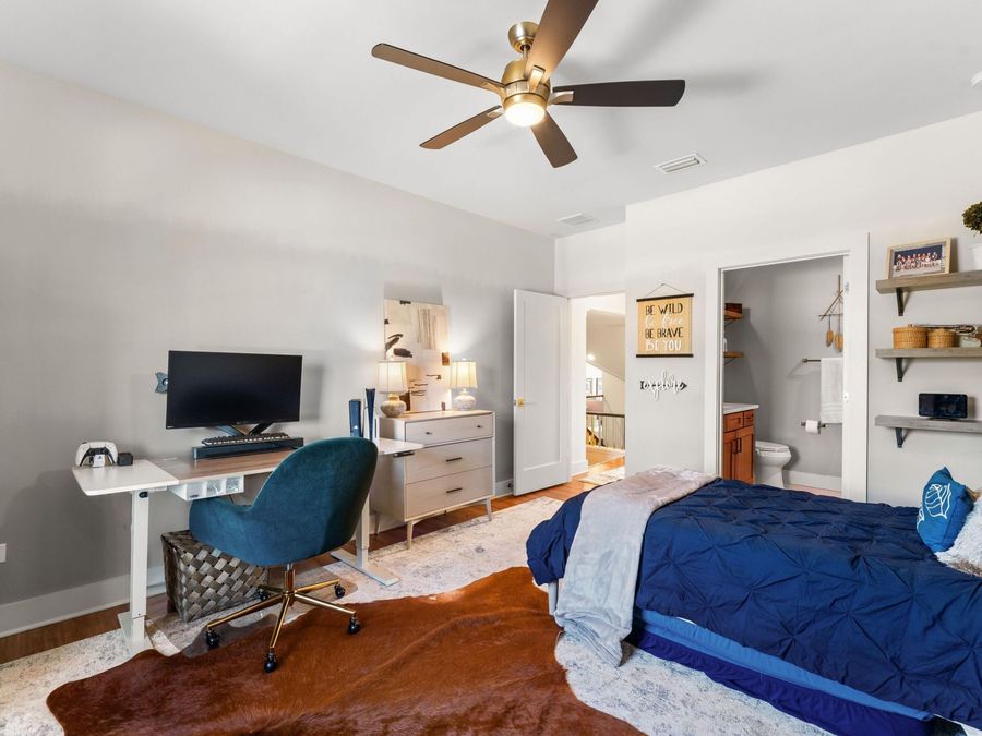 Property Image 38