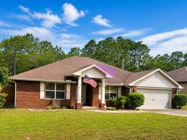 117 Strike Eagle Drive, Crestview, FL 32536
