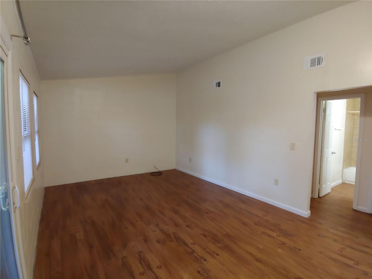 208 NE 7 Place, Unit A, Micanopy, FL 32667 Photo