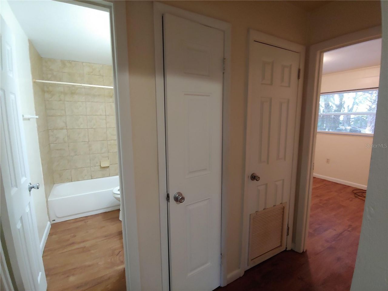 208 NE 7 Place, Unit A, Micanopy, FL 32667 Photo