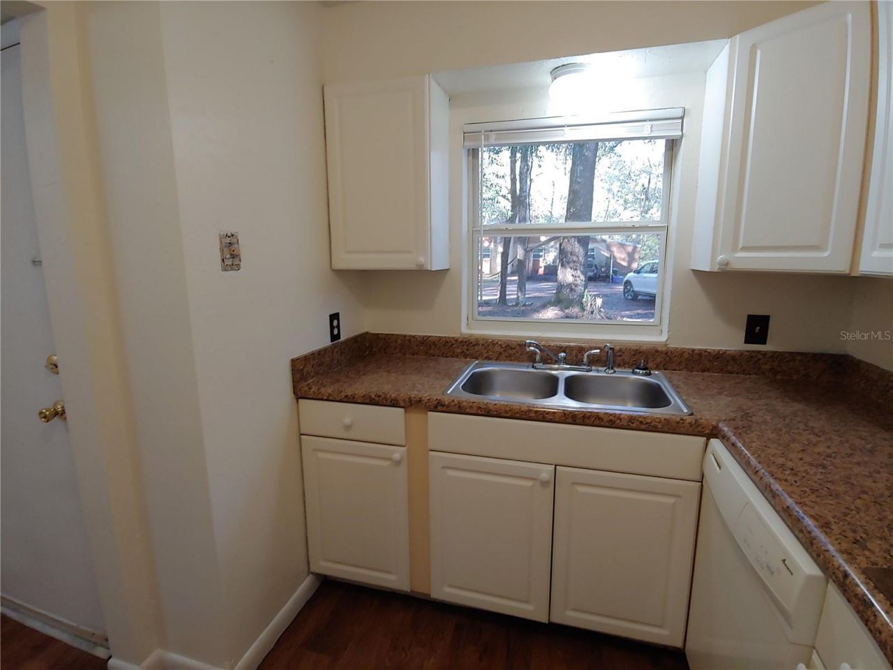 208 NE 7 Place, Unit A, Micanopy, FL 32667 Photo