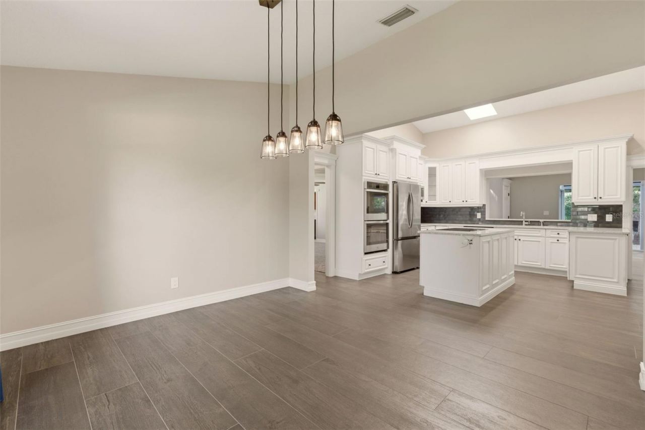 215 Sovereign Court, Altamonte Springs, FL 32701 Photo