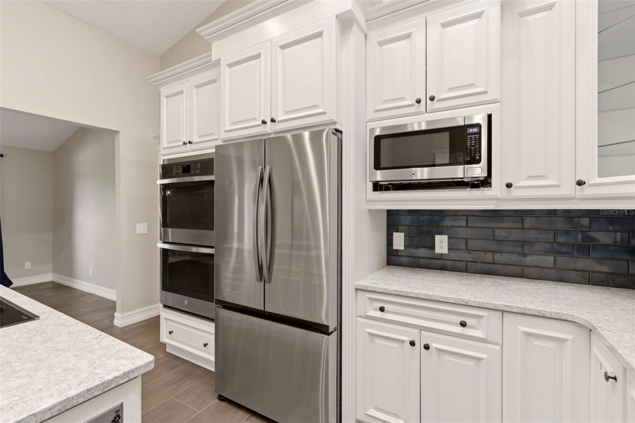 215 Sovereign Court, Altamonte Springs, FL 32701 Photo