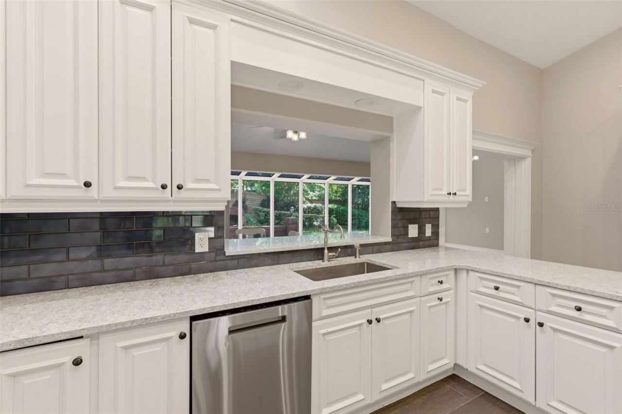 215 Sovereign Court, Altamonte Springs, FL 32701 Photo