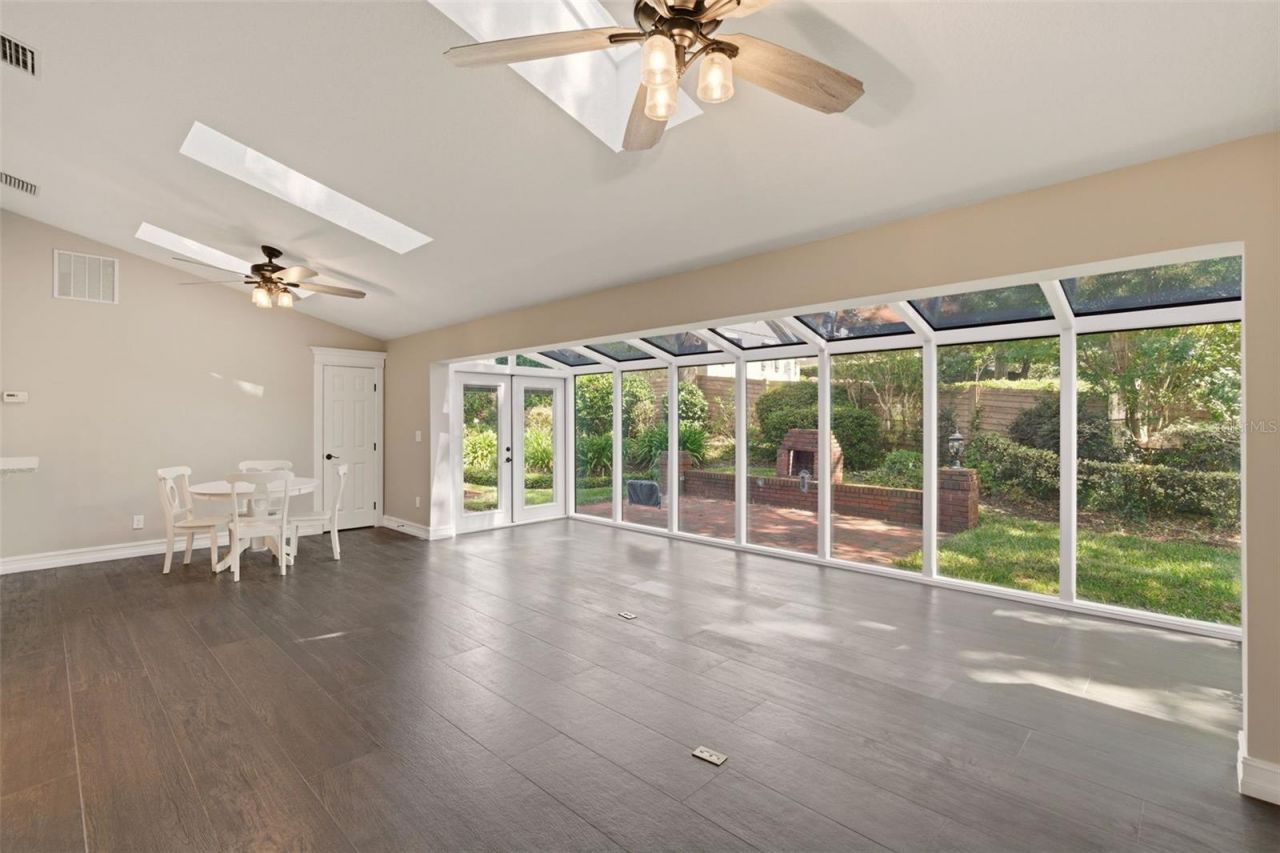 215 Sovereign Court, Altamonte Springs, FL 32701 Photo