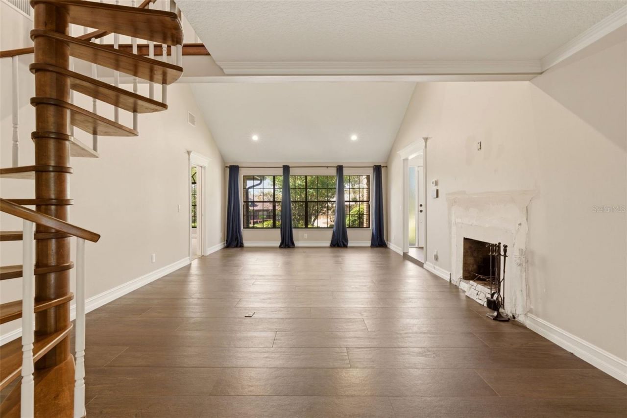 215 Sovereign Court, Altamonte Springs, FL 32701 Photo