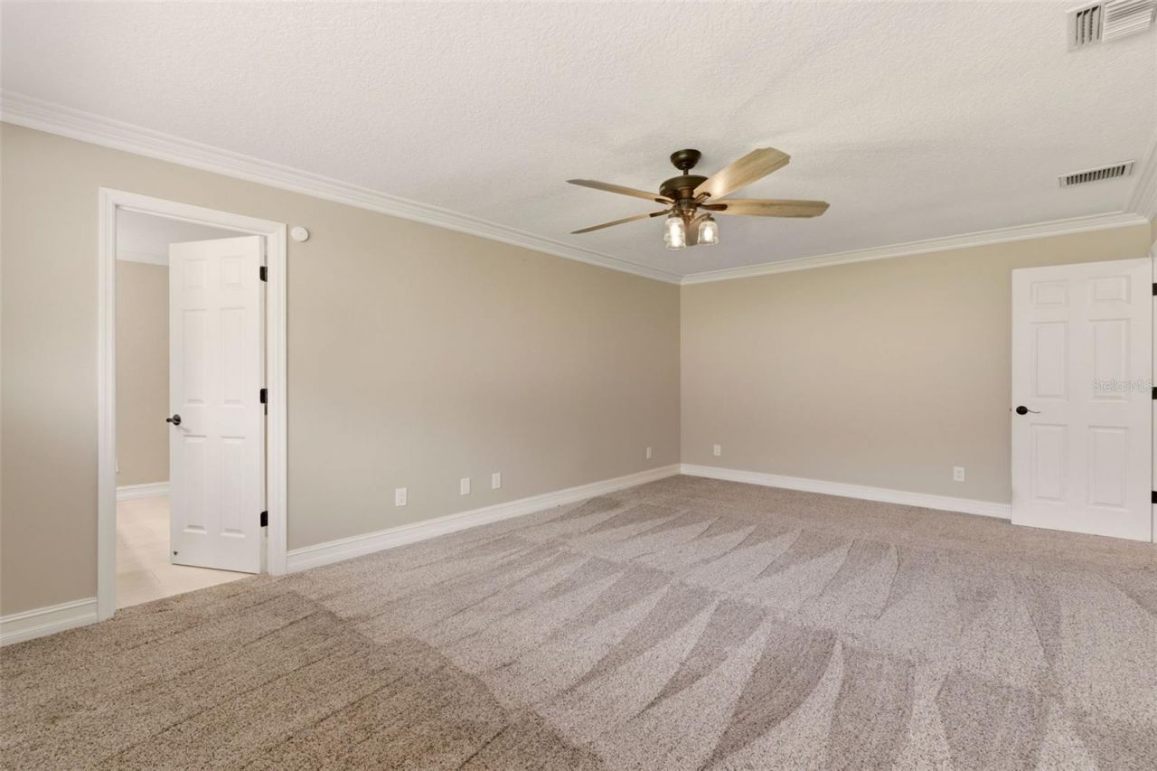 215 Sovereign Court, Altamonte Springs, FL 32701 Photo