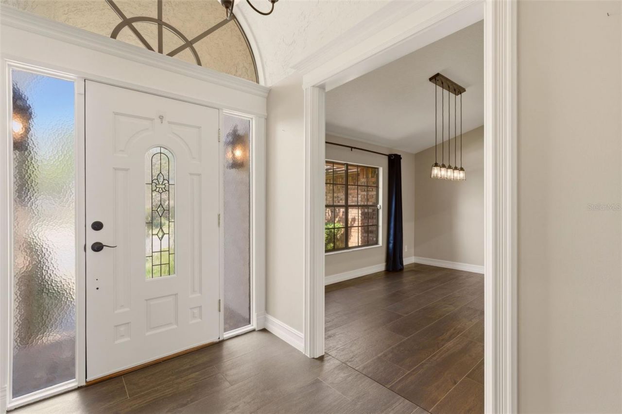 215 Sovereign Court, Altamonte Springs, FL 32701 Photo