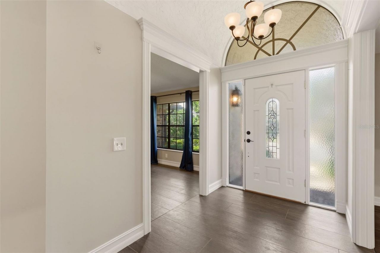 215 Sovereign Court, Altamonte Springs, FL 32701 Photo