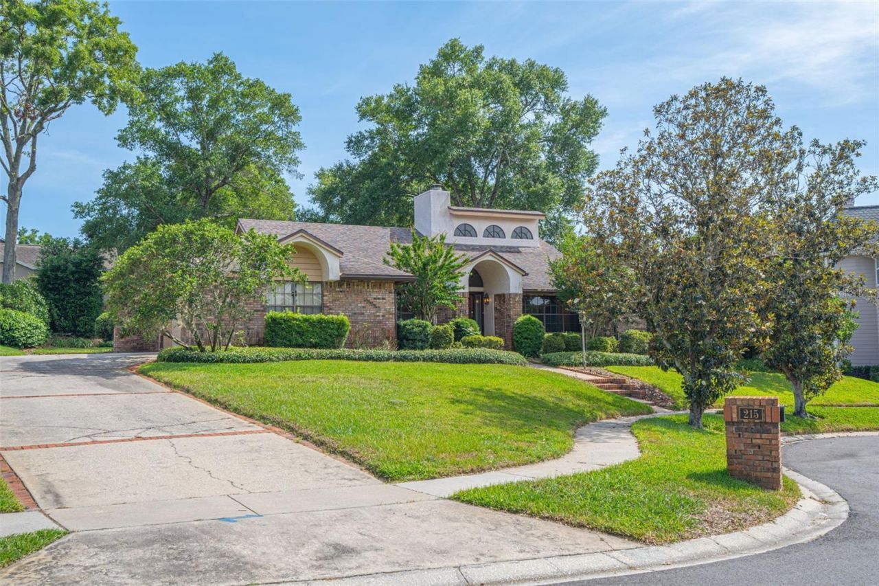 215 Sovereign Court, Altamonte Springs, FL 32701 Photo