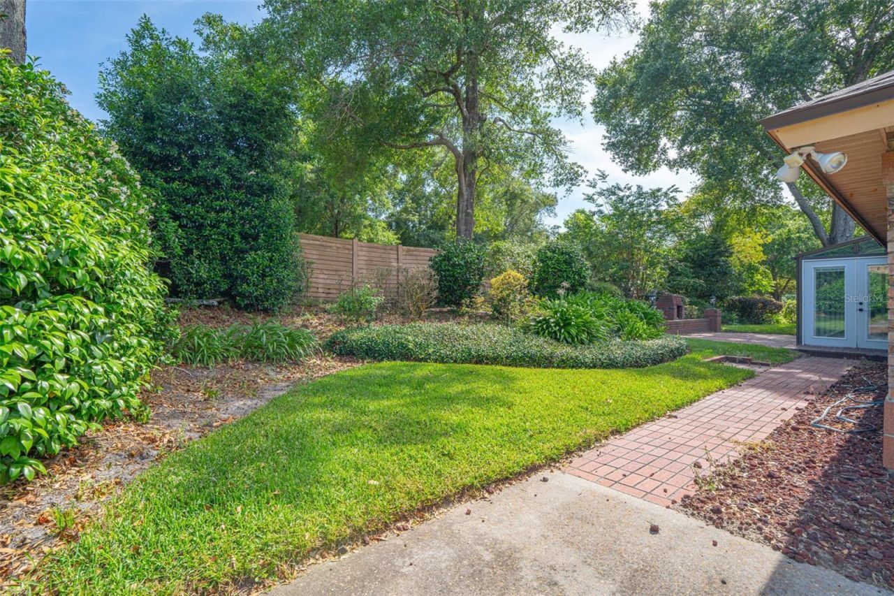 215 Sovereign Court, Altamonte Springs, FL 32701 Photo