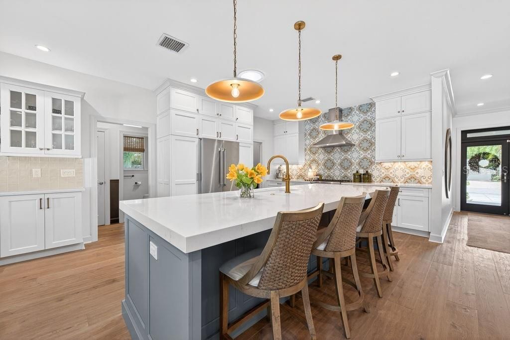 140 Miramar Boulevard Ne, Saint Petersburg, FL 33704 Photo