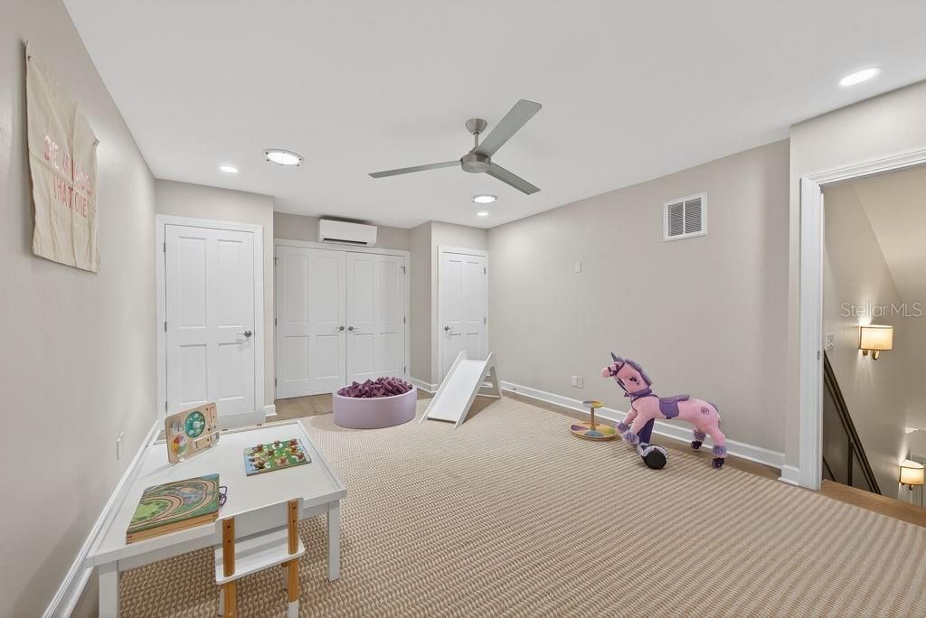 140 Miramar Boulevard Ne, Saint Petersburg, FL 33704 Photo