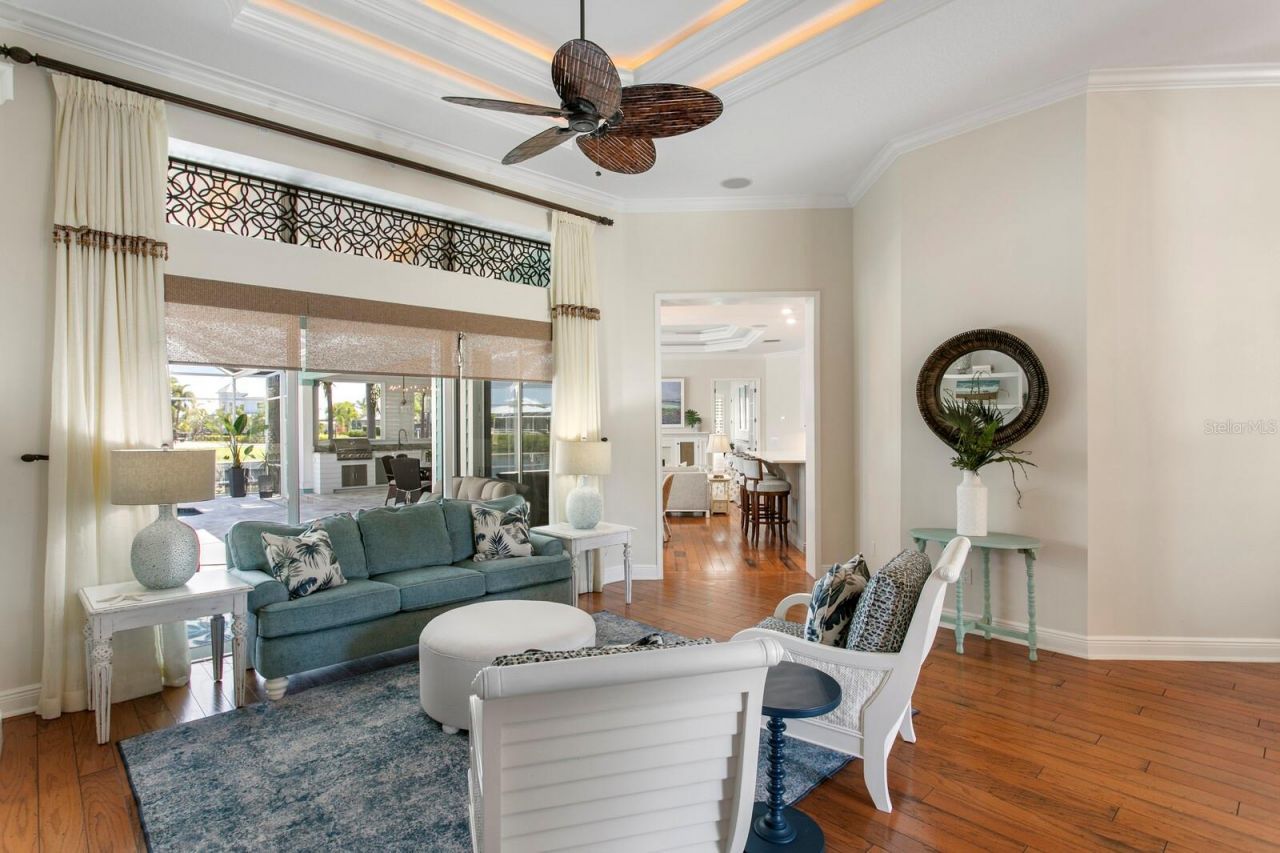 625 Balibay Road, Apollo Beach, FL 33572 Photo