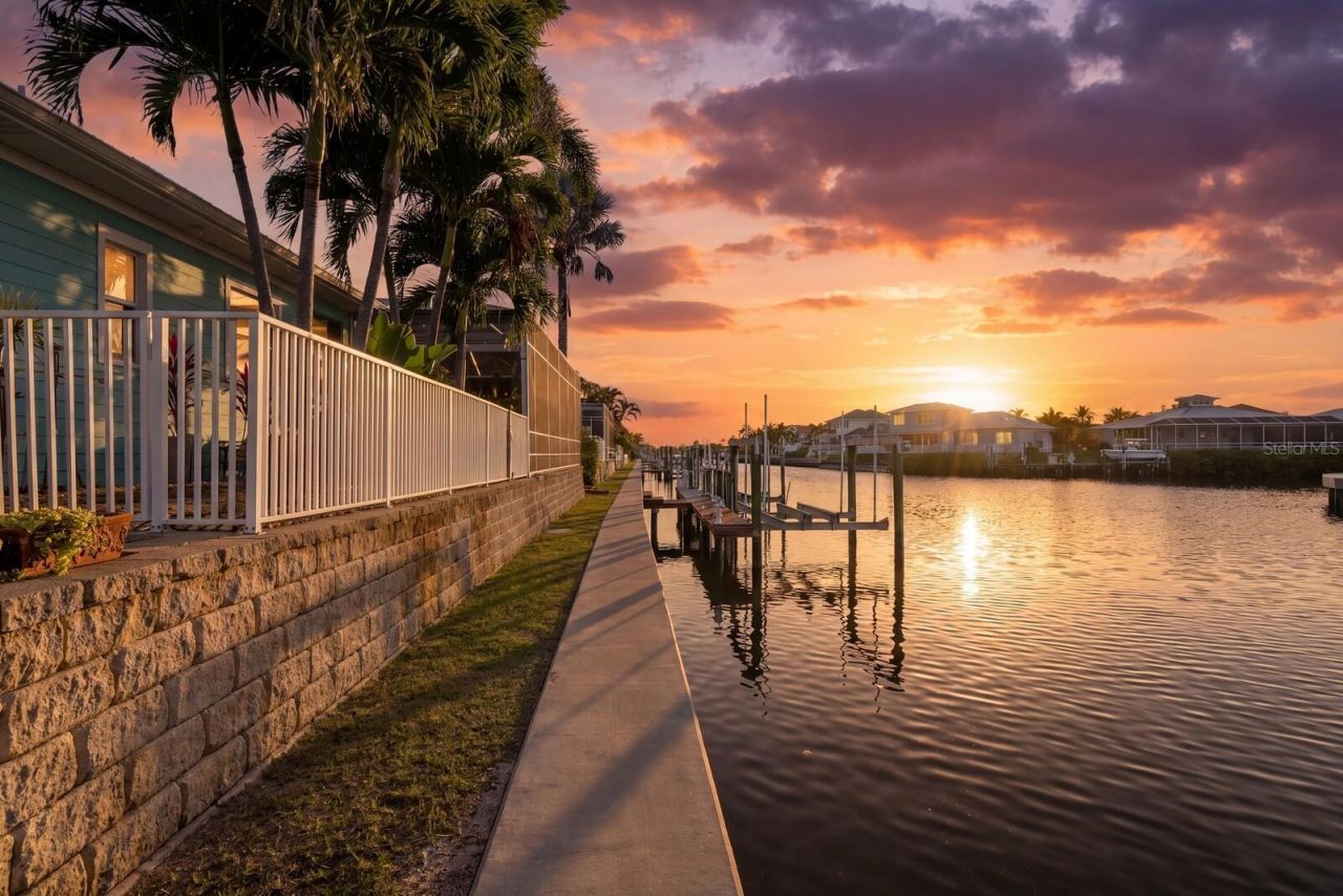 625 Balibay Road, Apollo Beach, FL 33572 Photo