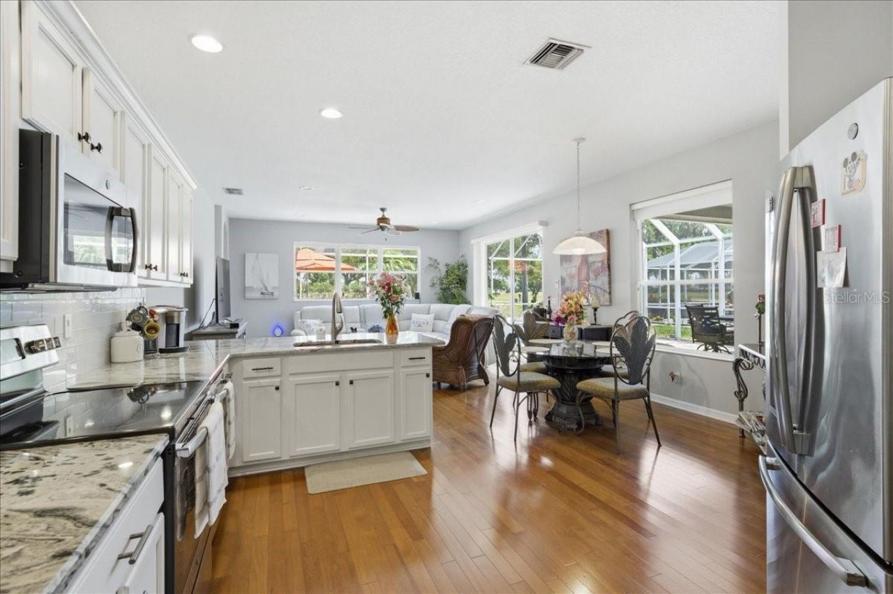 6210 Ikes Cabin Court , Palmetto, FL 34221 Photo