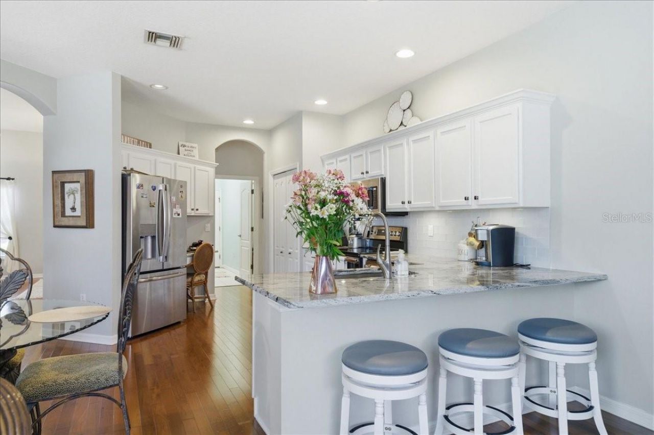 6210 Ikes Cabin Court , Palmetto, FL 34221 Photo