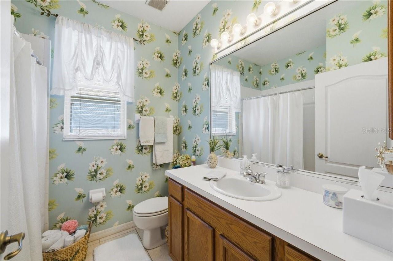 6210 Ikes Cabin Court , Palmetto, FL 34221 Photo