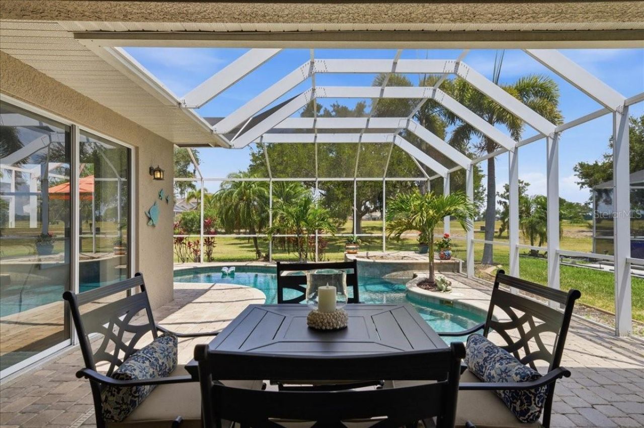 6210 Ikes Cabin Court , Palmetto, FL 34221 Photo
