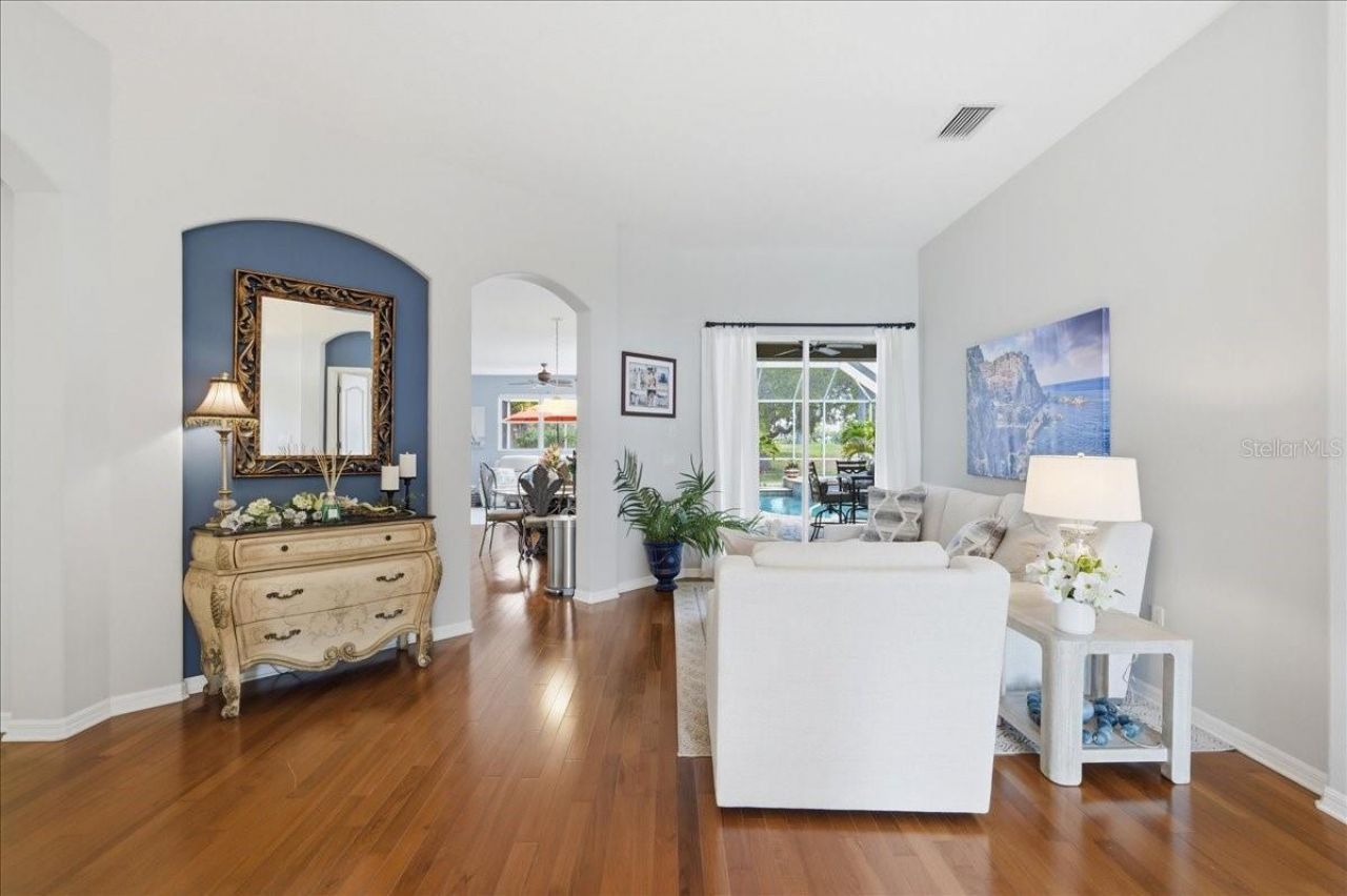 6210 Ikes Cabin Court , Palmetto, FL 34221 Photo