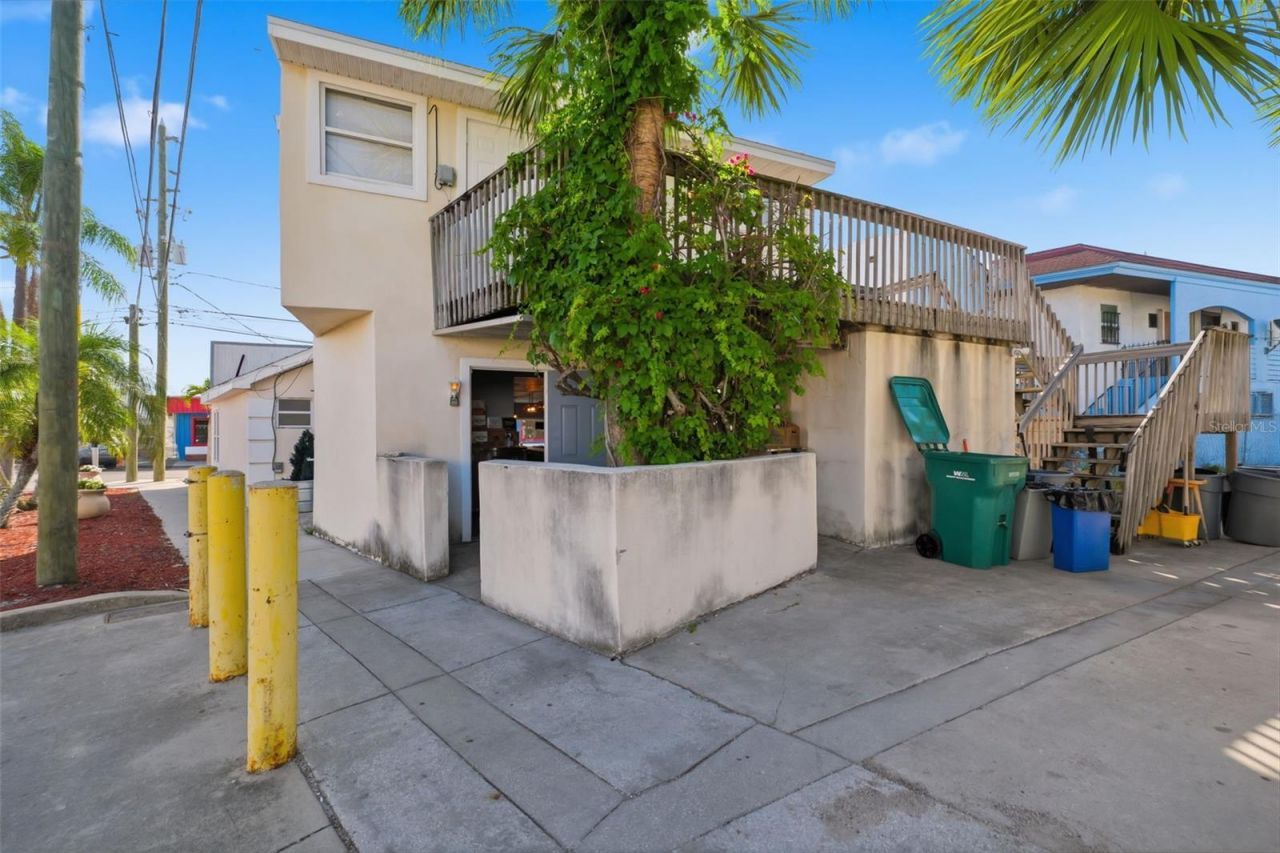 531 Athens Street, Tarpon Springs, FL 34689 Photo