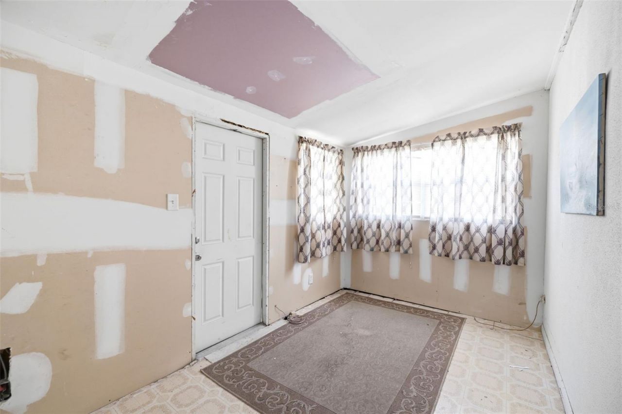 531 Athens Street, Tarpon Springs, FL 34689 Photo