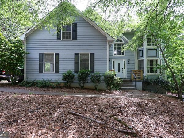 140 Autumn Moon Trail, Fayetteville, GA 30215